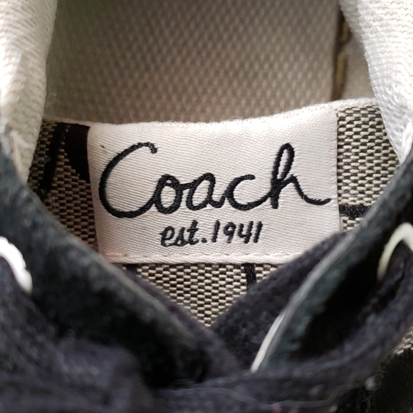 Shoes - Picture 5 of 5